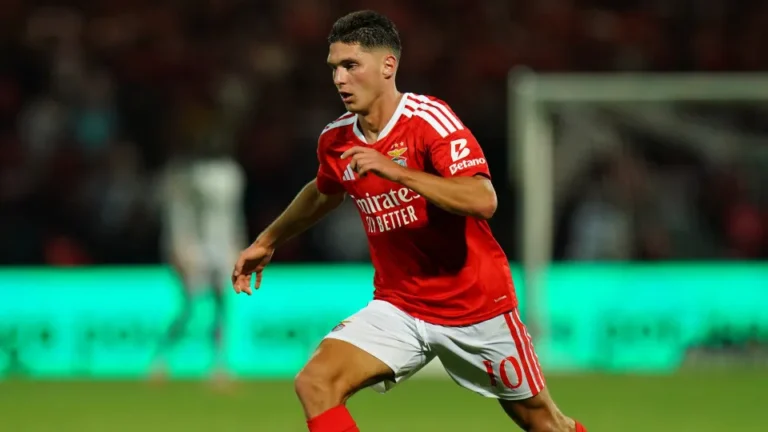 Benfica: Total confidence. Marco Silva doesn’t let Sudakov fall