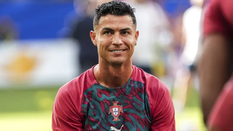 “Ronaldo can only laugh.” “Ridiculous” fine makes people talk abroad