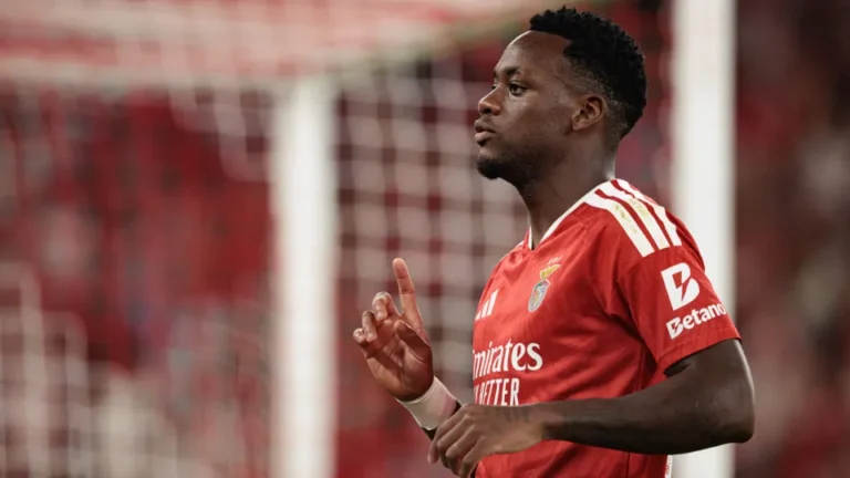 Durán aware of his role at Benfica: “Pavlidis is the first”