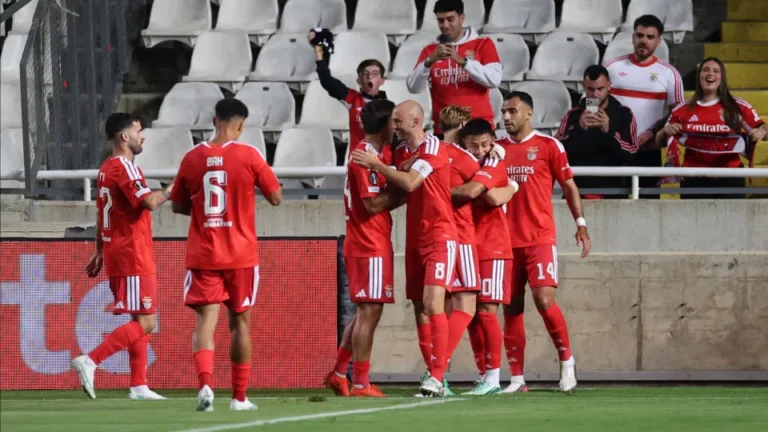 Benfica pretends to fall asleep, defeats Cyprus and ascends to the European throne